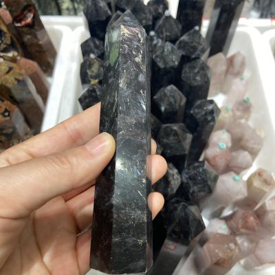 China Natural Point Crystal Pillar from Crystal Wands The Fireworks Stone China Hot Sale Quartz Healing for sale