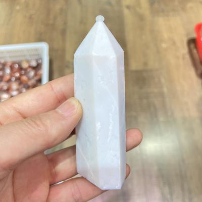 China Natural Jade Crystal Points China Sea Crystal Tower Crystal Afghan White for sale