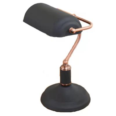 China Traditional M-1084 Matte Metal Shade Banker Desk Lamp for Home Reading Room Black Table Lamp for sale