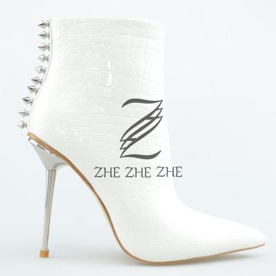 China 2022 breathable European and American style women's shoes silver rivets women's boots for sale