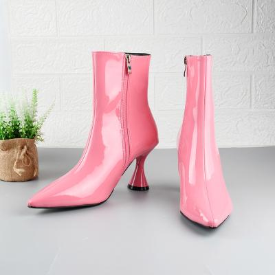 China Lightweight Fashion Boots for Women Pink Boots Women Cat Patint Leather High Heel Pointed Patent Leather Candy Solid Color Mid Boots for sale