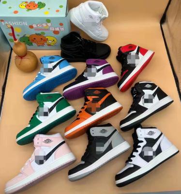 China 2022 Wholesale White Air Breathable Kids Sneakers Kid Brand Sport High Top Kids Sneakers For Boys And Girls for sale