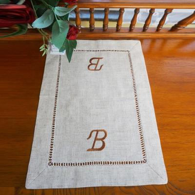 China Durable Embroidered Rectangle Plain Dyed Tablecloth Hotel Wedding Party for sale