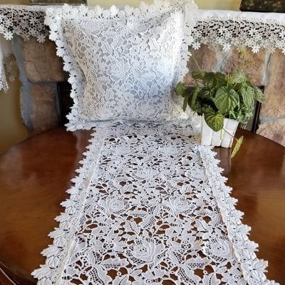 China Lace Embroidery Maker Waterproof Tablecloth For Wedding for sale