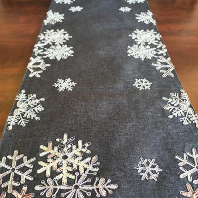 China Wholesale Modern Christmas Star Embroidery Modern Tablecloth for sale