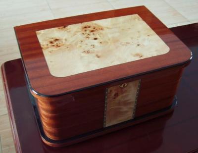 China Glossy painting natural wood boxes, Jewellery box,Jewelry box, Jewel box for sale