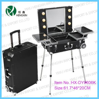 China Portable Makeup Station With Lights Cosmetic Train Cases 617×460×200 mm for sale