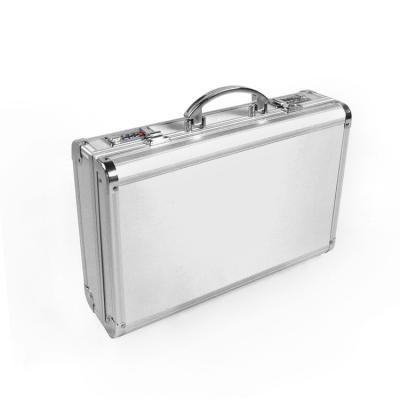 China Silver Aluminum Carrying Case / Aluminum Storage Boxes With Metal Lock for sale