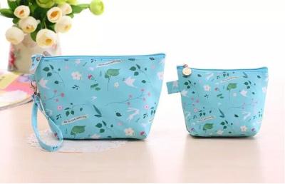 China Portable Polyester Foldable Storage Box , Blue Nylon Travel Cosmetic Bags for sale