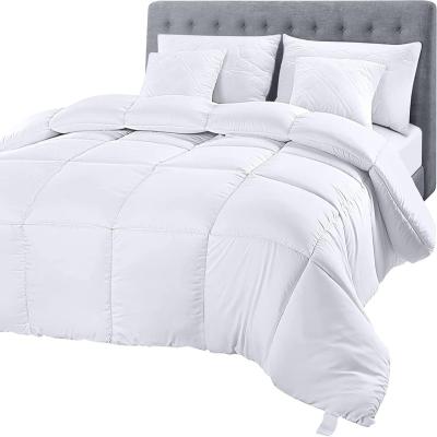 China 100% Cotton Bedding Duvet Core Quilted Comforter With Brand Corner Square Quilted Comforter for sale