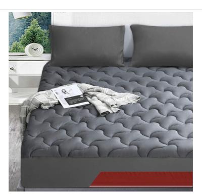 China Simple Hot Selling Hotel Use With Low Price Super Soft Quilted Bed Mattress Topper for sale