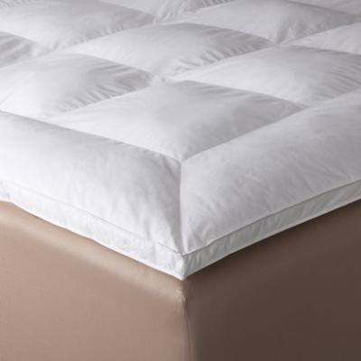 China Ball Fiber Filling Comfort Feather Down Thick Mattress Pad Twin Size / Queen Size for sale