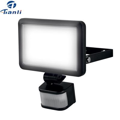 China Fixed Motion Sensor GS 230V LED Floodlight Bracket 18W Residential Active With Motion Sensor for sale