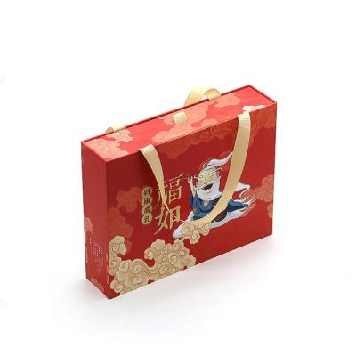 China Wholesale Materials FocusBox Custom Recycled Cardboard Paper Drawer Luxury Packaging Gift Box With Handle Ribbon for sale