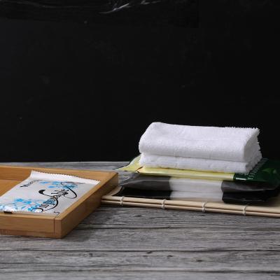 China Best Selling Goods Hypoallergenic Using Towel Paper Holder Paper Towel Bamboo Medical Paper Towel for sale