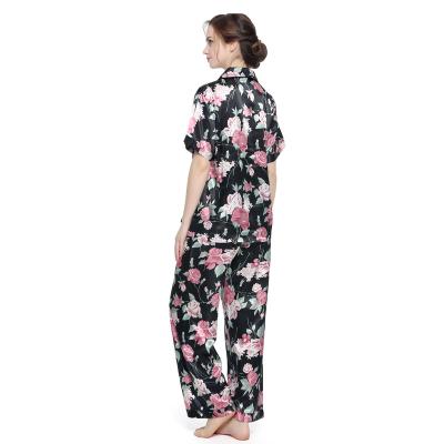 China QUICK DRY Women's Silk Pajamas Set Printed Silk Sleepwear for sale