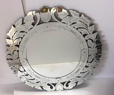 China MR-2V0095 Traditional Royal Venetian Wall Mirror For Home Decorative for sale