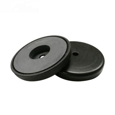 China Industrial Base Super Strong Round Ferrite Magnet RB70 Y30BH D66.68mm Ceramic Pot Magnet for sale