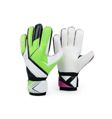 China Custom Wholesale Latex Football Sport Hand Gloves High Quality for sale