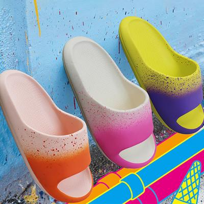 China Colorful Cloud EVA Fashion Trend Women Summer Fresh Rainbow Bedroom Bed Bathroom Slippers for sale