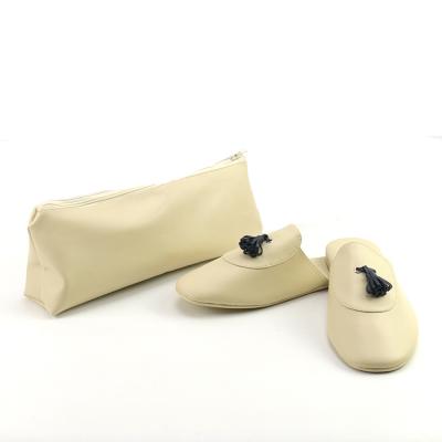 China Custom Spring Bedroom Bag Soft Unisex Home Wear Hotel PU Round Leather Indoor Slippers for sale