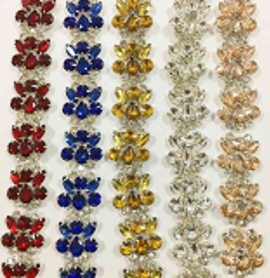 China Wholesale Crystal Rhinestone Trim Rhinestone Chain Trimming Bridal Sash Adhesive Wedding Sash Garment Accessories for sale