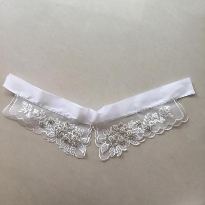 China newest design 3D white embroidery chiffon flower with pearl decoration lace collar for export for sale