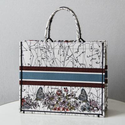 China Book Cheap Shopping Embroidery High Quality Price Fashionable Shoulder Bag for sale