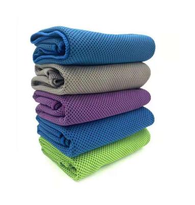 China Various Compressed Promotional Goods Using Popular Product Polyester Gym Towels for sale