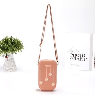 China Multifunctional Leather Messenger Bag Vertical Small Daisy Print Mobile Phone Bag Shoulder Wallet One New Fashion Design Ladies for sale