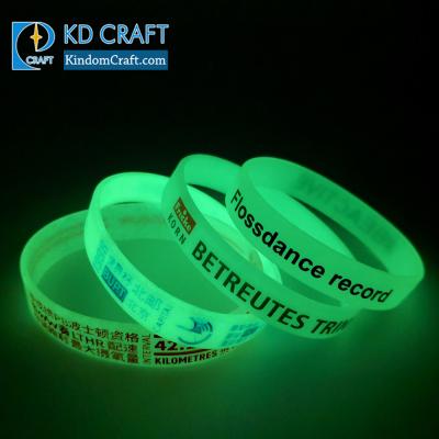 China Wholesale Environmentally Friendly No Min Bulk Cheap Custom Logo Printing Luminous Rubber Wristband Silicone Glow Wristband for sale