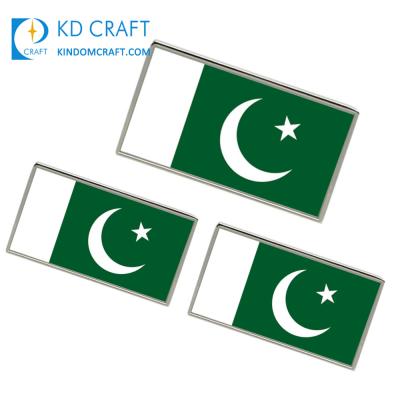 China Factory Direct Sale Nickel Free Custom Square Shaped Soft Metal Enamel Epoxy Nickel Plating Pakistan Flag Badge With Adhesive for sale