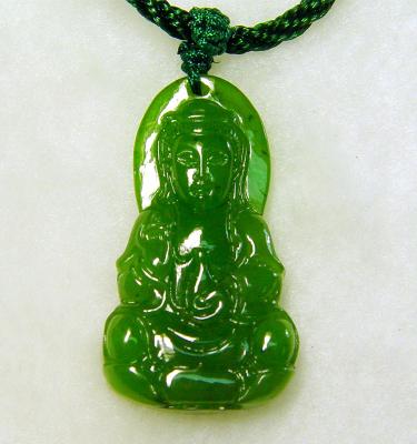 China Religious Handmade Jewelry Guanyin Engraved Necklace Green Jade for sale