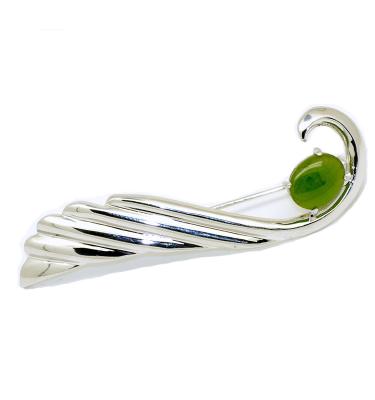 China Natural Green Nephrite Jade Brooch Of The Kind Of Angel Wing Women Jewelry Brooch Pin Design News for sale