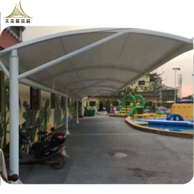 China Polycarbonate Shade UV-Resistance Heat Insulation Waterproof Fireproof Steel Structure Car Cantilever Parking Cantilever Parking Lot With Aluminum Carport for sale