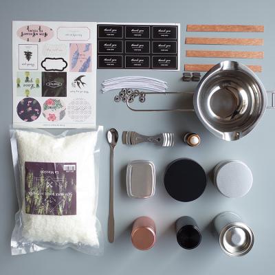 China Complete Kits Scented Custom Soy Gift DIY Candle Making Kit For Creative for sale