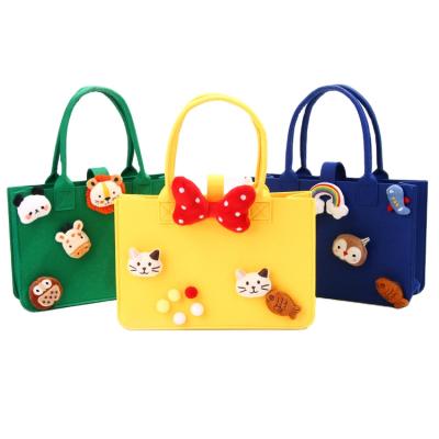 China Fashion New Arrival Rabbit Pattern Cartoon Handbag Colorful Cute Lovely Design Trendy Handbag for sale