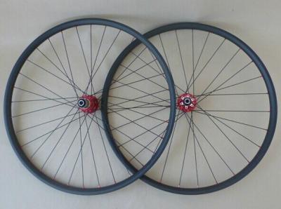 China 2014 stiffnesee and fashion Chinese carbon clincher mtb 29er*25mm wheelset rims width 30mm for sale