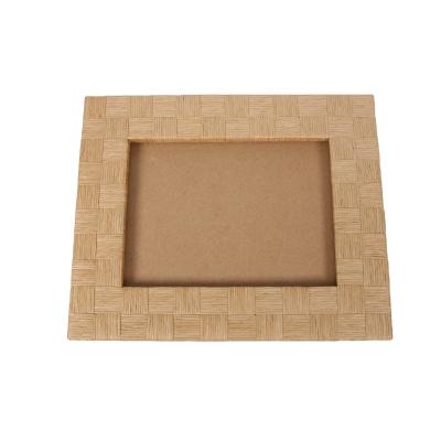 China Jialan pattern personality photo stored wood carving creative frame can be used for family lovers and children photo storage for sale