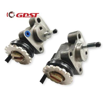 China Hydraulic Brake System GDST MC808344 MC808345 Auto Parts High Performance Rear Brake Cylinder OEM For MITSUBISHI FUSO for sale