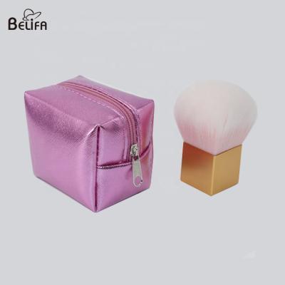 China Belifa vegan synthetic hair large square kabuki powder makeup brush with pu bag en venta