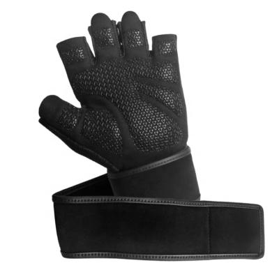 China Non Slip Training Gloves With Wrist Support Weightlifting Gloves Gym Workout Fitness Gloves For Men And Women for sale