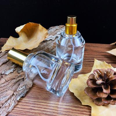 China Personal Care Makeup Packaging Perfume Bottle Perfume Glass Bottle Cosmetic Clear Crystal for sale