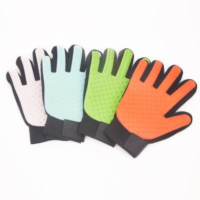 China PAKEWAY Viable Pet Grooming Glove Pet Hair Removal Glove Silicone Massage Gloves For Pet Cat Dog Bath Massage Brush for sale