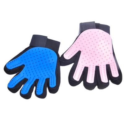 China Cheap Viable PVC OEM ODM Pet Massage Glove PAKEWAY Grooming Hair Remover Gloves Pamper Grooming Glove for Cats and Dogs for sale