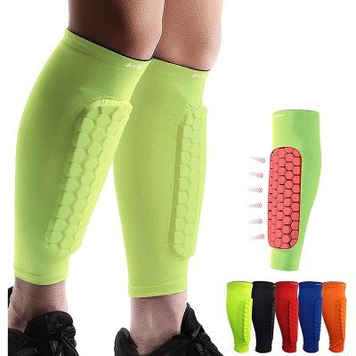 China 2021 New Sports Universal Football Leg Calf Support EVA Honeycomb Shin Guard Kickboxing for sale