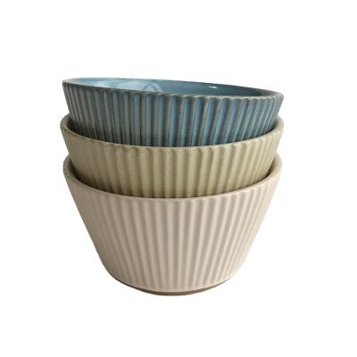 China Sustainable Dehua Ceramic Wholesale Cheap Embossed Design Ceramic Fruit Soup Bowls Ceramic Salad Shaving Bowl for sale