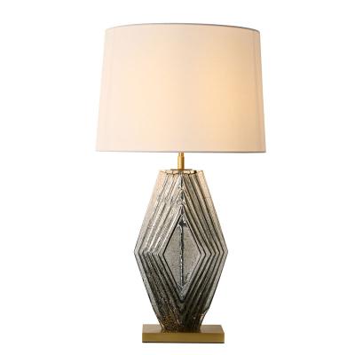 China Modern Luxury Glass Bedside Hotel Bedroom Dining Room Rhombic Table Lamp for sale