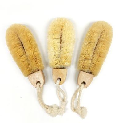 China EXFOLIATE Bath Eco-Friendly Luxurious Natural Sisal Rubbing Body Cleansing Brush for sale