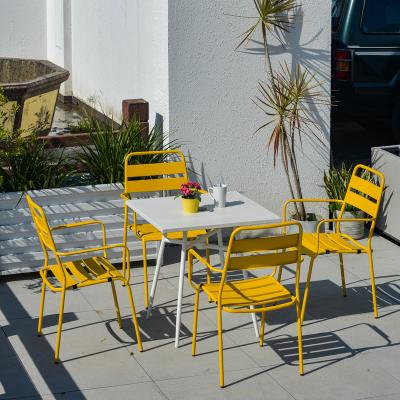 China Leisure Modern White Table Chair Yellow Metal Outdoor Furniture Dining Restaurant Set for sale